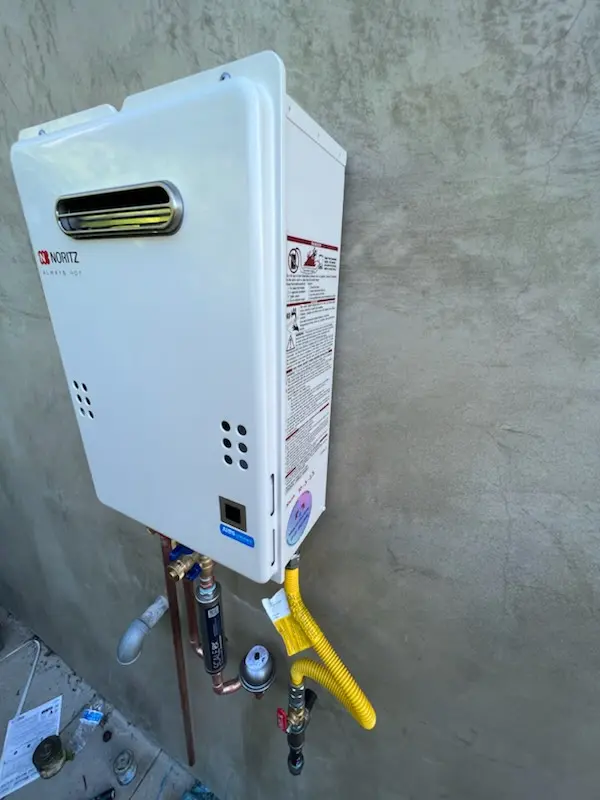 Tankless water heater installation for Tukwila homes